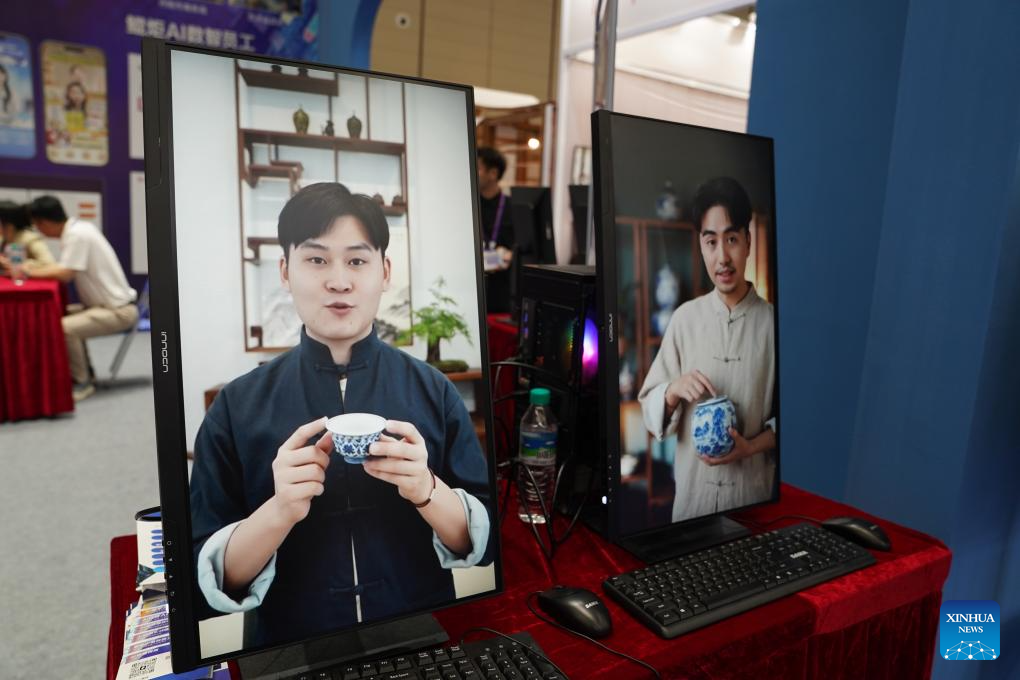 2025 China Jingdezhen Int'l Ceramic Expo opens in Jiangxi
