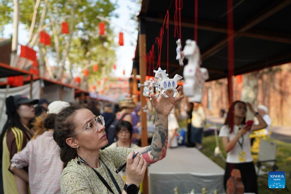 2025 China Jingdezhen Int'l Ceramic Expo opens in Jiangxi