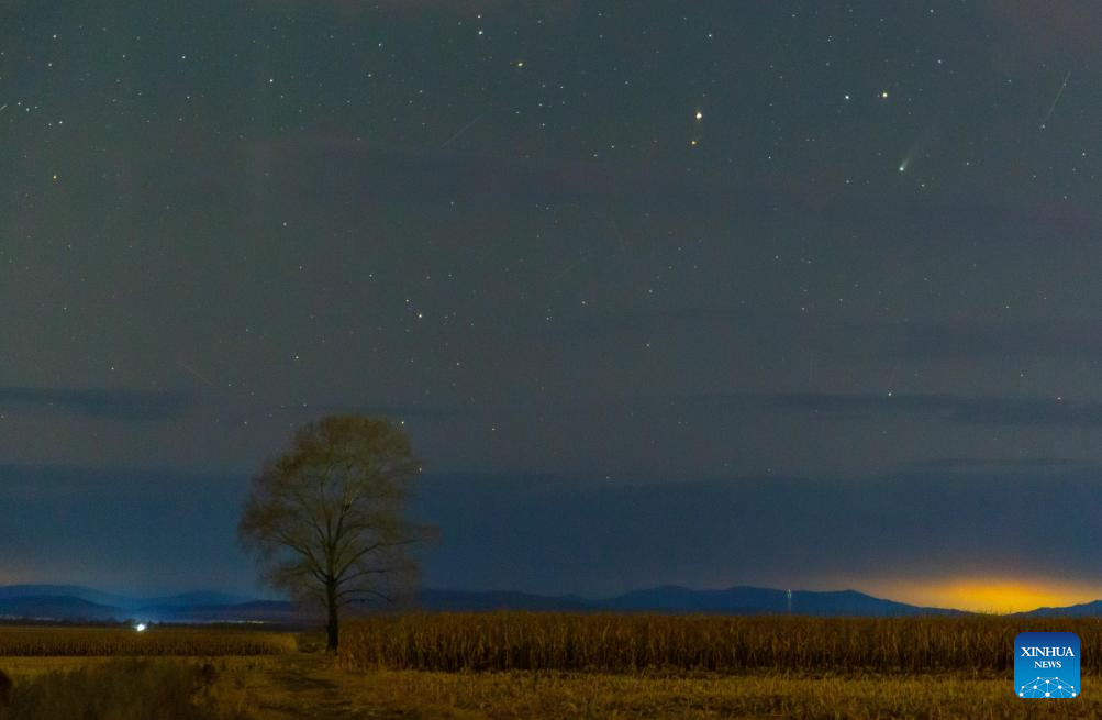 View of comet C/2025 A6 (Lemmon) in sky over Heilongjiang
