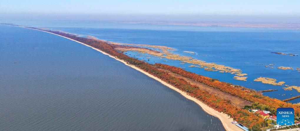Stunning autumn scenery across China