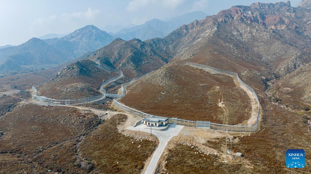 China's Ningxia establishes conservation and research center in Helan Mountain to protect snow leopards