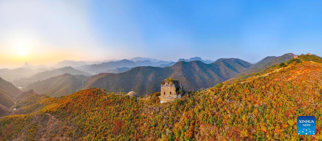 Autumn scenery of Dongjiakou section of Great Wall in Hebei, N China