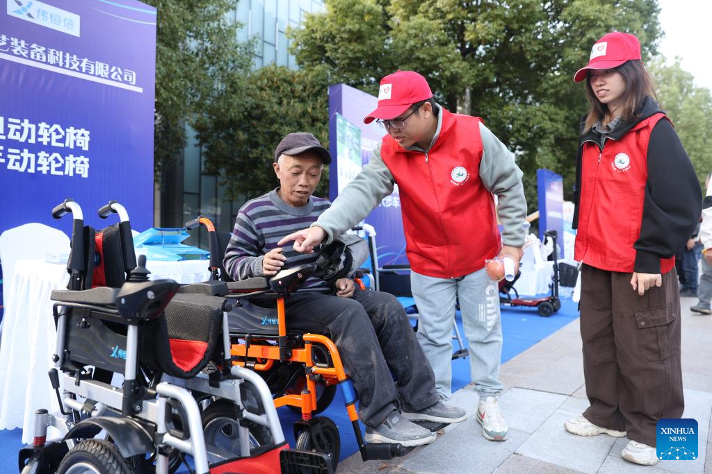 Chongyang Festival marked across China with series of celebration activities