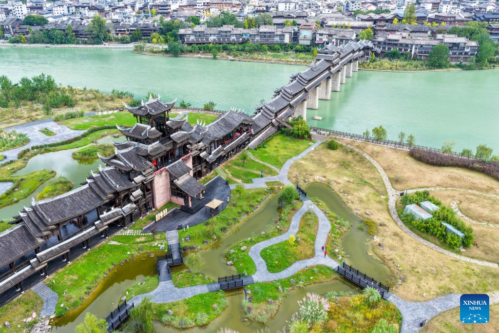 Zhuoshui ancient town leverages resources to boost cultural tourism in Chongqing