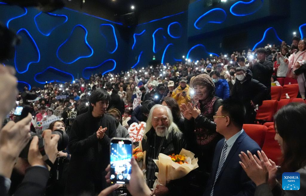 Silver-haired influencers winning hearts of China's Gen Z