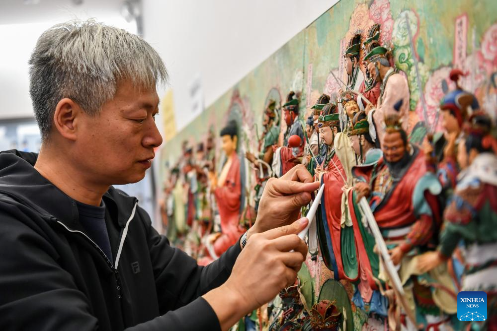 Xinzhou ancient city in N China attracts more tourists after renovation