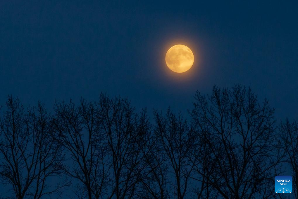 Full moon observed across China
