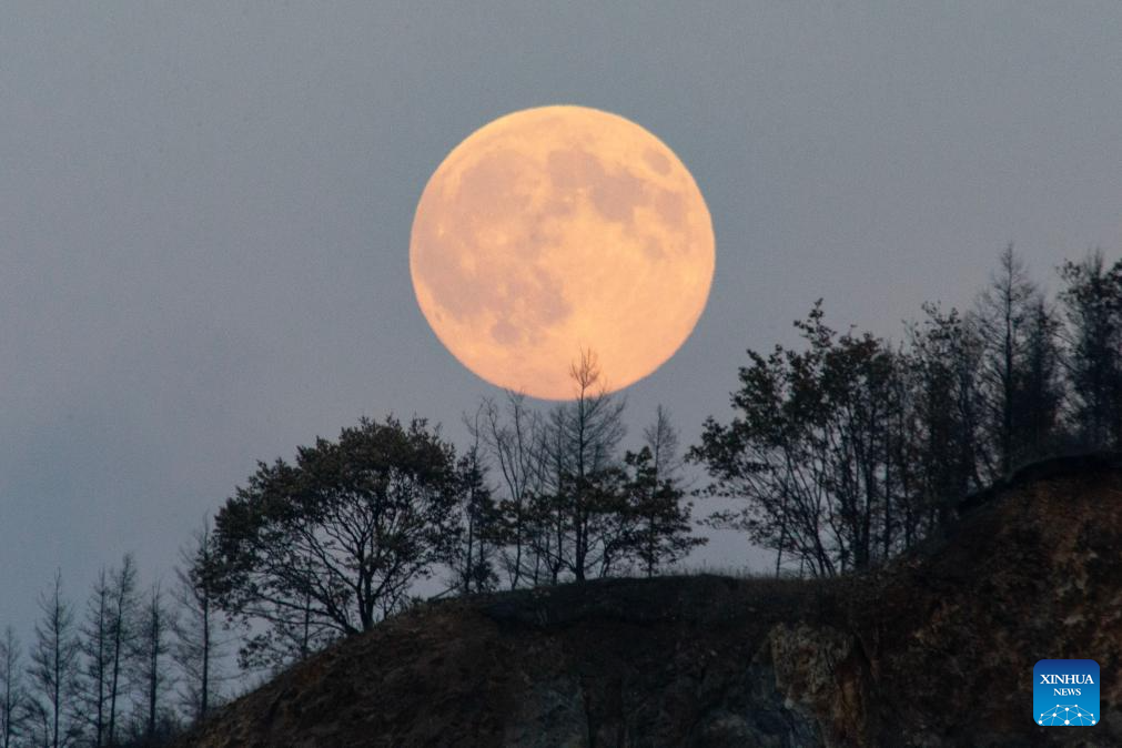 Full moon observed across China