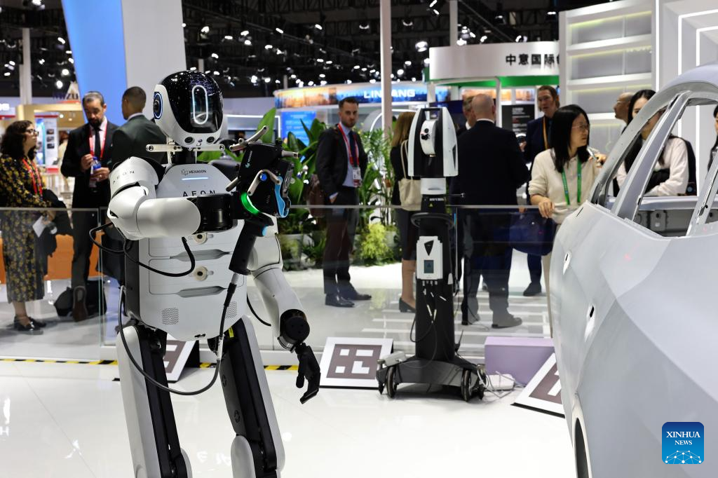 New products make debut at 8th CIIE in Shanghai