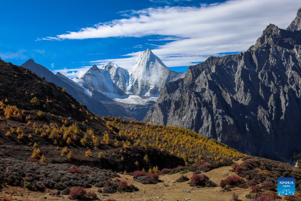 Yading scenic spot in China's Sichuan in best viewing season