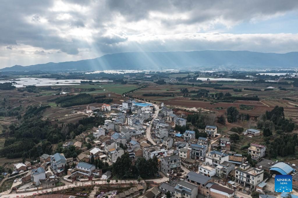 Liaohu Village of China's Yunnan boasts thousand-year pottery-making tradition