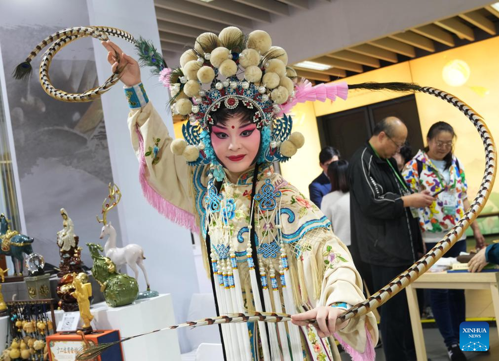 CIIE promotes exchange of cultures, ideas between China and world