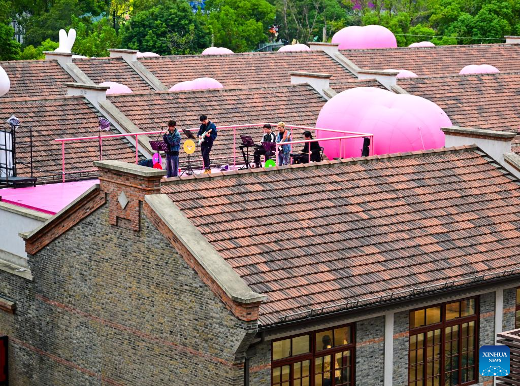 In pics: urban cultural lifestyle in Shanghai