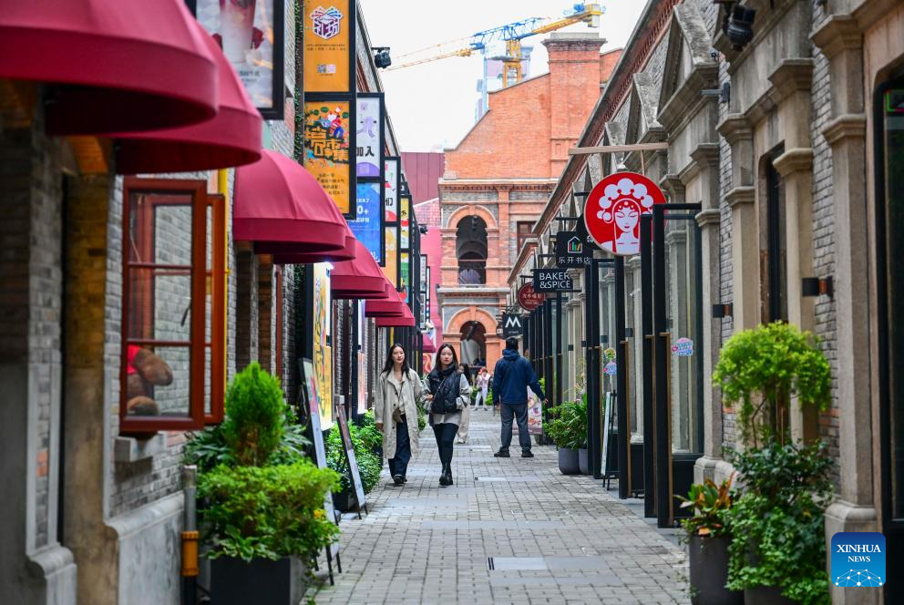 In pics: urban cultural lifestyle in Shanghai