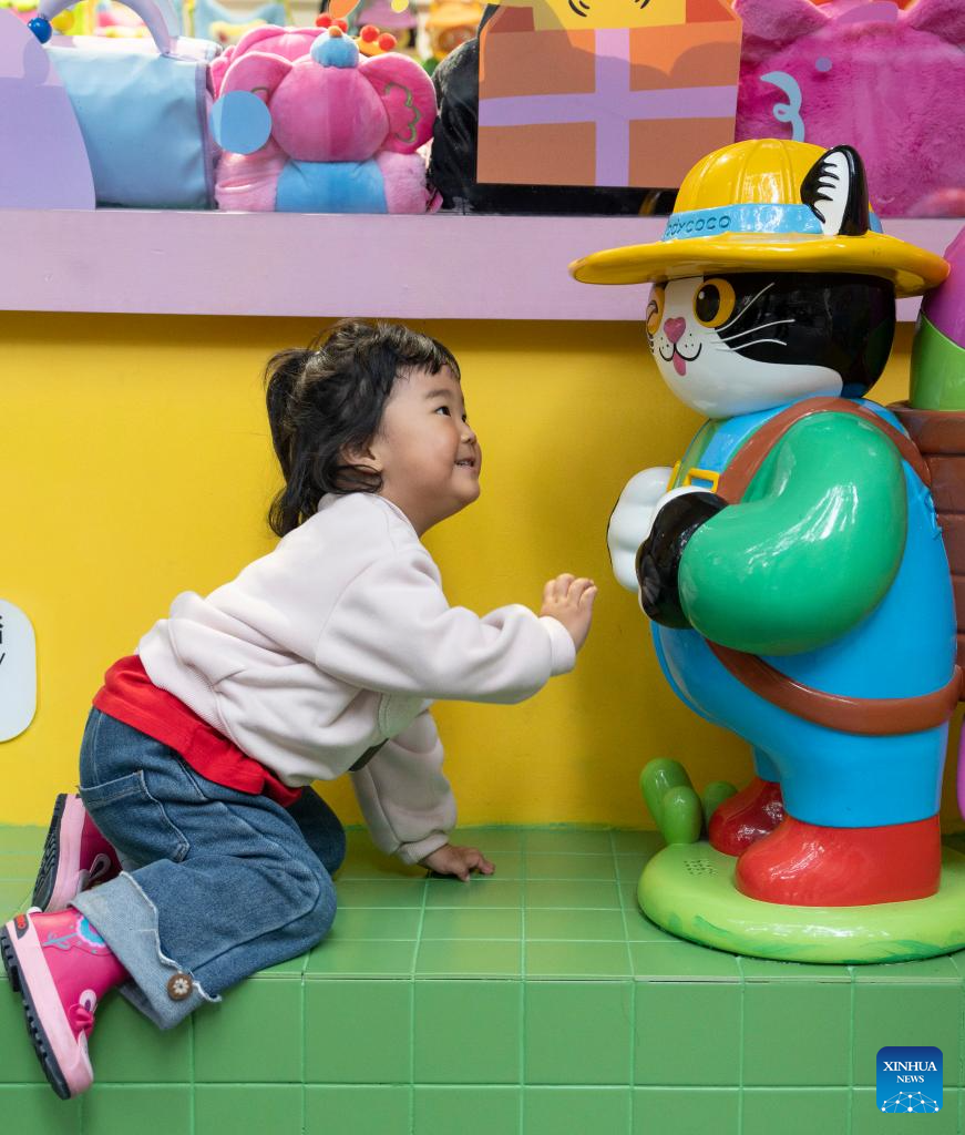 Yuyuan Road Historical and Cultural Block in Shanghai integrates art into daily life