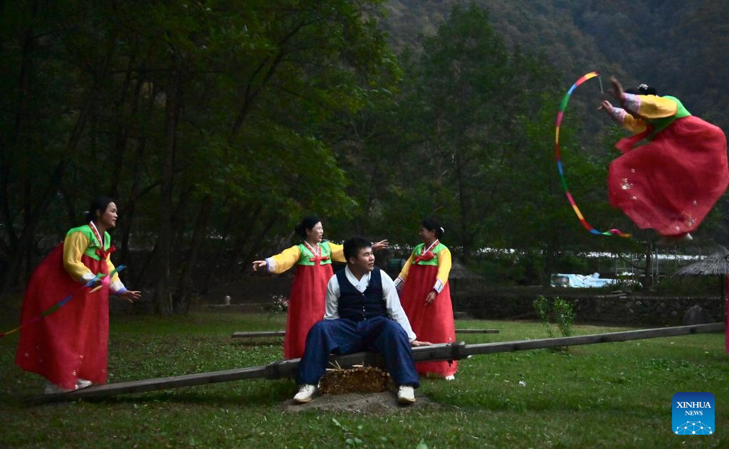 China's G331 national highway brings vitality to local area