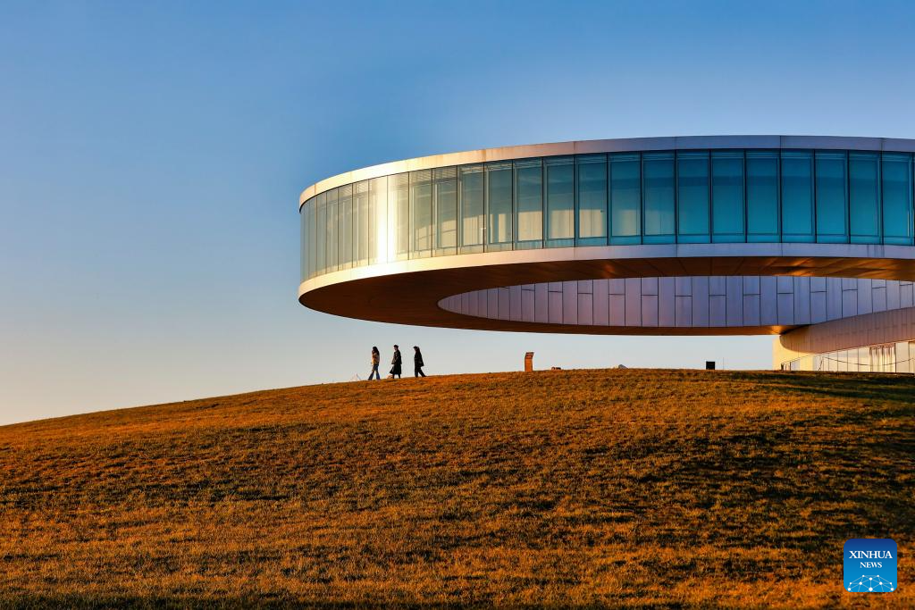 Early winter scenery across China