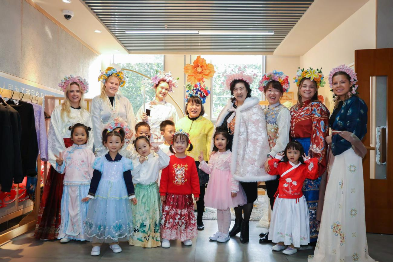 Beijing Women and Children Development Demonstration Base: Beijing International Friendship Kindergarten Beijing Women and Children Development Demonstration Base: Beijing International Friendship Kindergarten