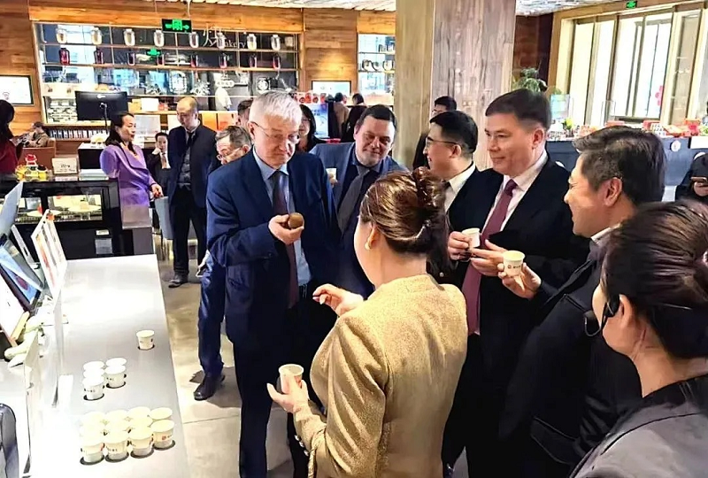 Beijing Women and Children Development Demonstration Base: Tongrentang ZhiMa Health Flagship Store (Store Zero) Beijing Women and Children Development Demonstration Base: Tongrentang ZhiMa Health Flagship Store (Store Zero)