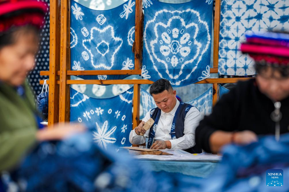 Zhoucheng Village, hometown of tie-dye technique of Bai ethnic group in China's Yunnan