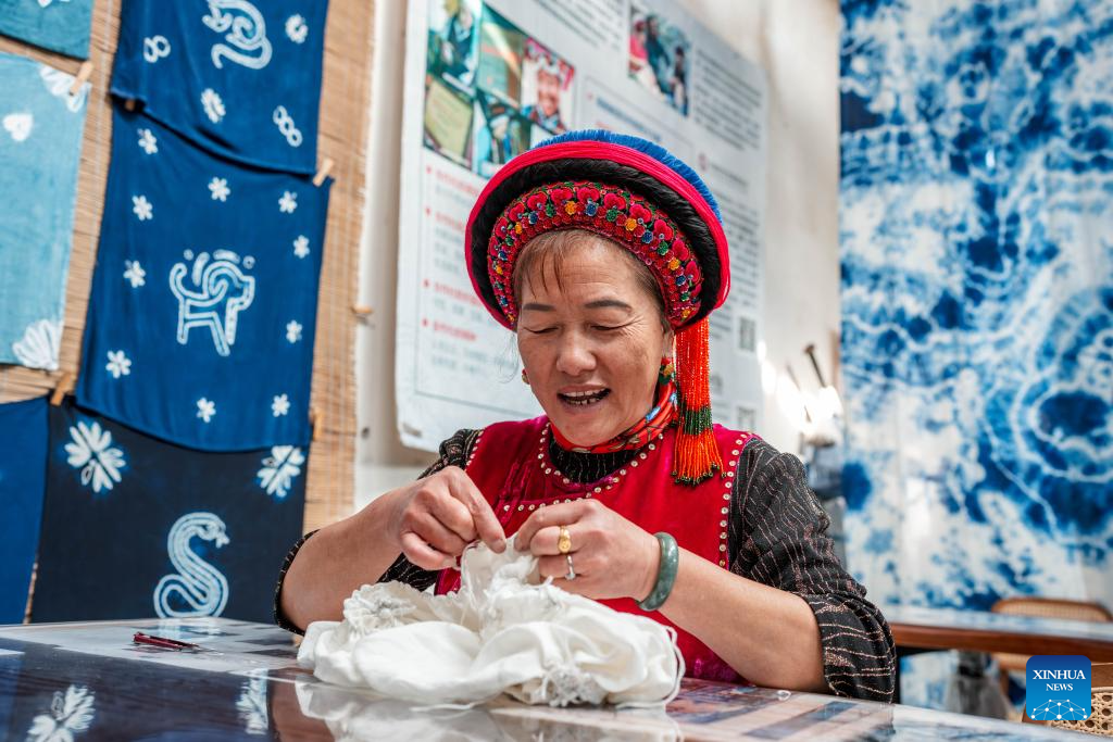 Zhoucheng Village, hometown of tie-dye technique of Bai ethnic group in China's Yunnan