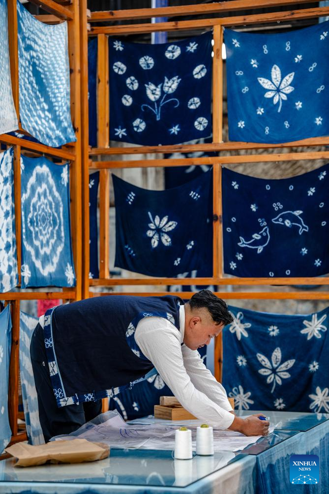 Zhoucheng Village, hometown of tie-dye technique of Bai ethnic group in China's Yunnan