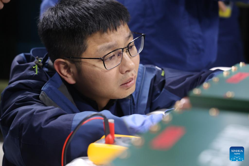 China sends Shenzhou-22 to orbit, completing first emergency launch in its manned space program