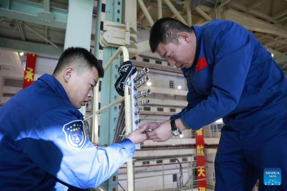 China sends Shenzhou-22 to orbit, completing first emergency launch in its manned space program