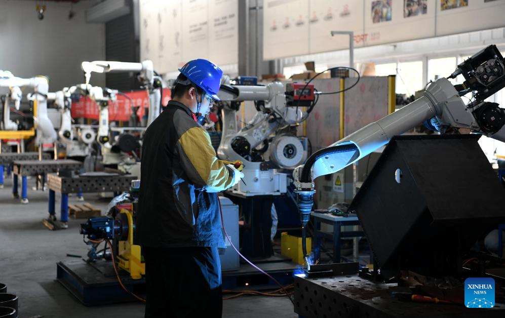 Manufacturing industry thriving in Wuhu, E China