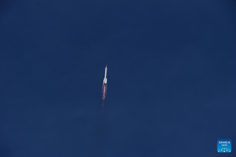 China sends Shenzhou-22 to orbit, completing first emergency launch in its manned space program