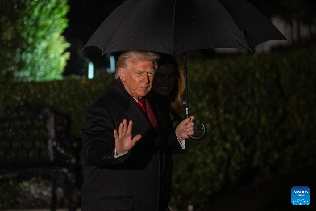 Trump sends envoy to Moscow in hope of finalizing Ukraine peace plan