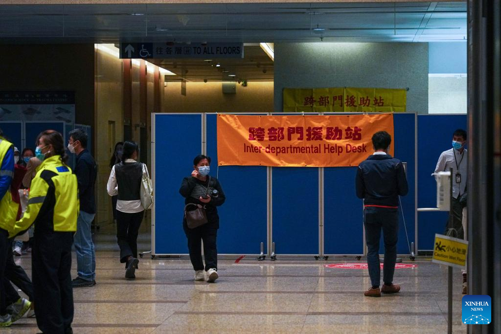 13 killed in Hong Kong residential area fire