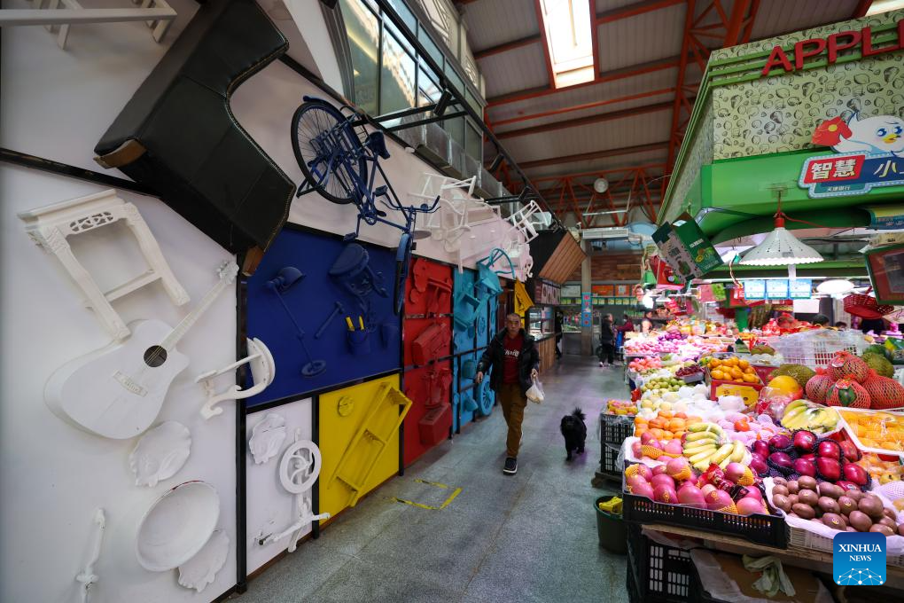 Renewal of Tianjin's Sanshui grocery market improves amenities for local residents