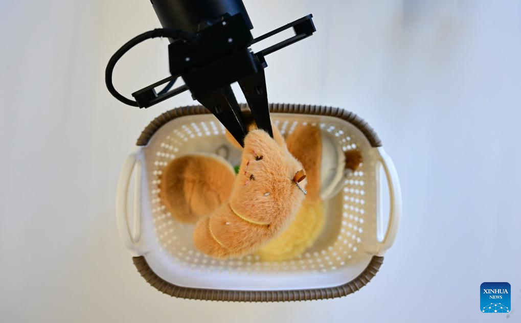 Hefei in China's Anhui promotes development of intelligent robot industry Hefei in China's Anhui promotes development of intelligent robot industry