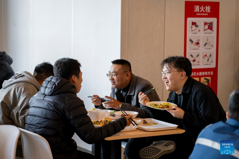 A glimpse of smart, considerate public services in China's Xiong'an New Area