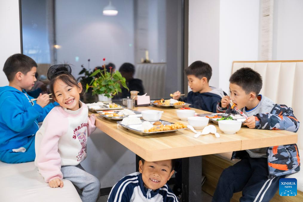 A glimpse of smart, considerate public services in China's Xiong'an New Area