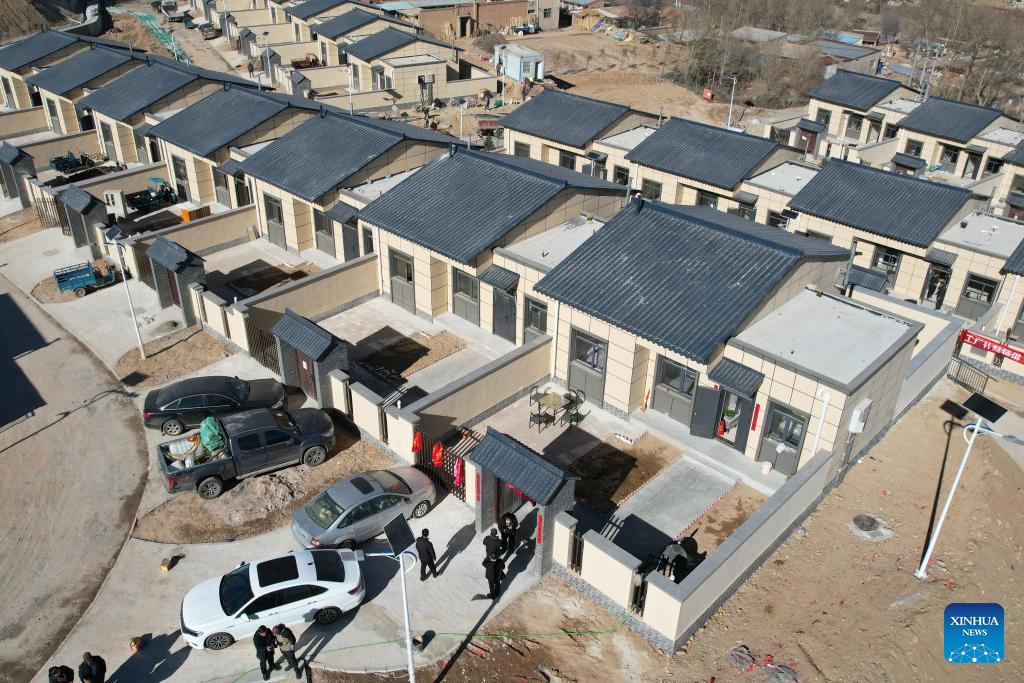 Resettlement sites on construction smoothly in Yuzhong County, NW China's Gansu