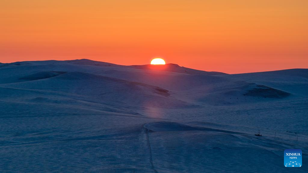 Winter scenery of Chenbarhu Banner Grassland in Hulun Buir, China's Inner Mongolia