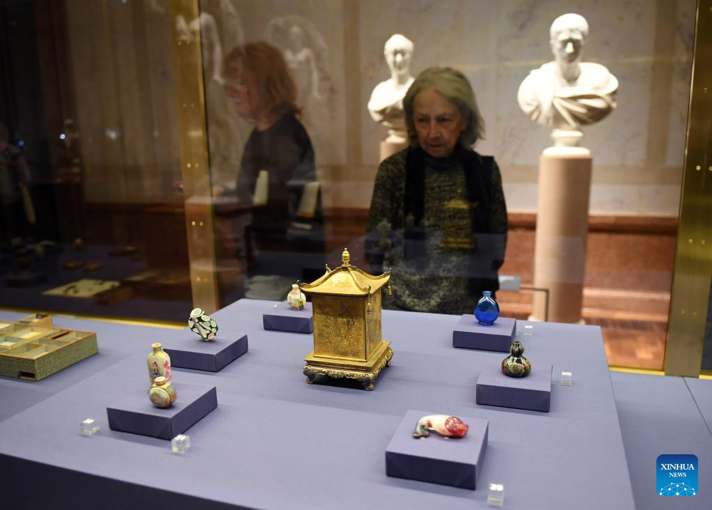 Masterpieces from China's Forbidden City exhibited in Vienna