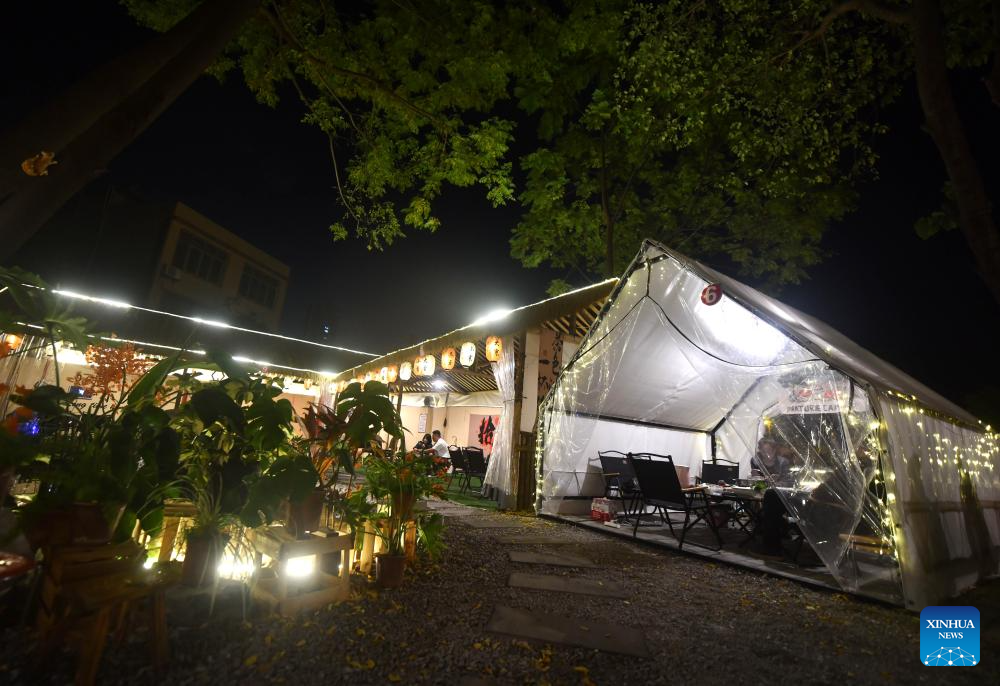 Tourism blooms in Liujiang District, south China's Guangxi