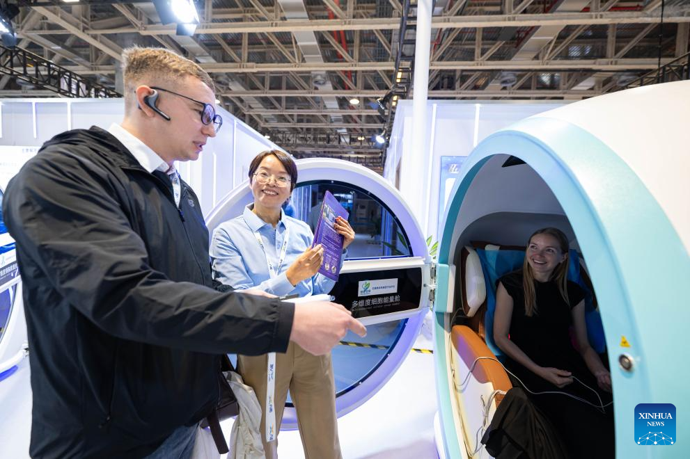 Expo on AI machines, electronics opens in Macao, pursuing global opportunities