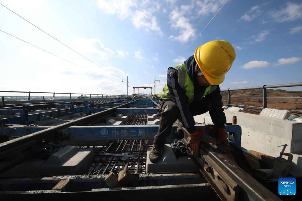 Chongqing-Kunming High-Speed Railway under construction