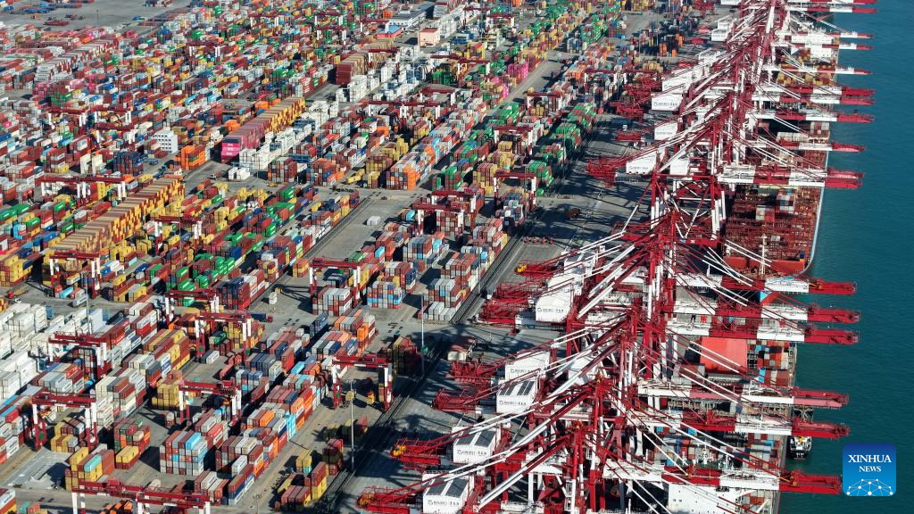 China's Qingdao Port surpasses 700 mln tonnes in cargo throughput in 2025