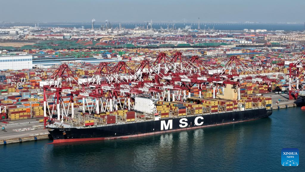 China's Qingdao Port surpasses 700 mln tonnes in cargo throughput in 2025