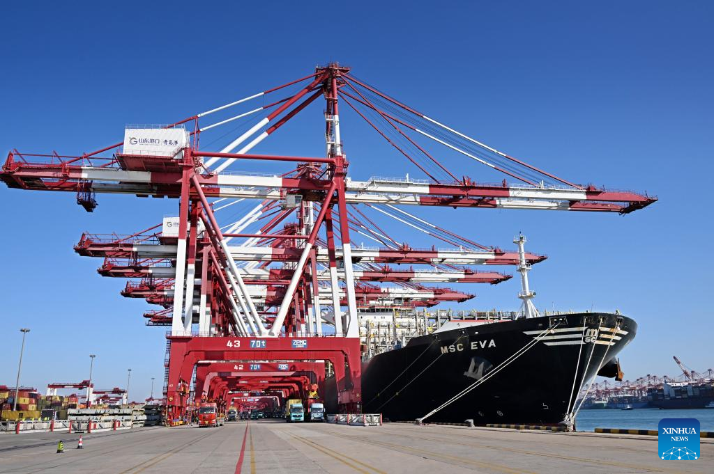 China's Qingdao Port surpasses 700 mln tonnes in cargo throughput in 2025