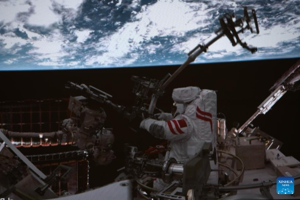 Shenzhou-21 astronauts complete first series of extravehicular activities
