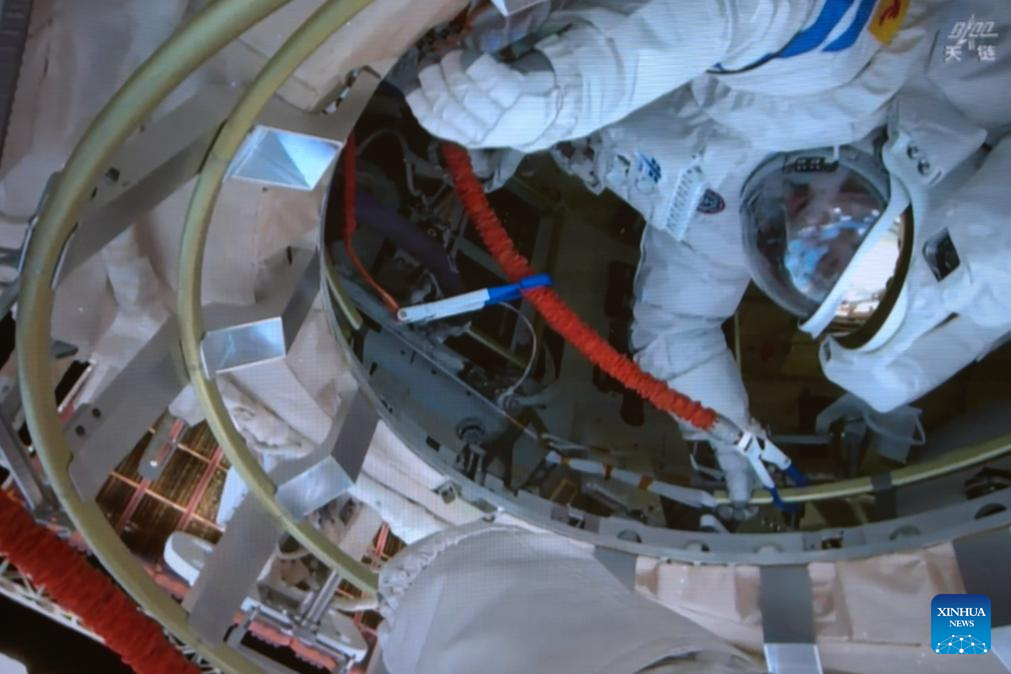Shenzhou-21 astronauts complete first series of extravehicular activities