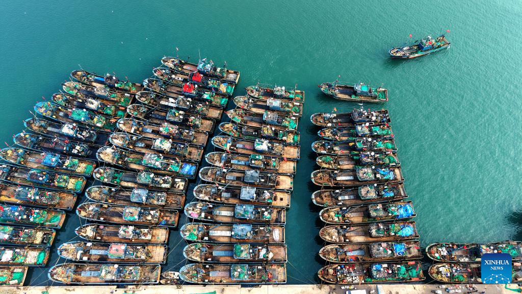 Preventive measures taken as cold front sweeps across northern China