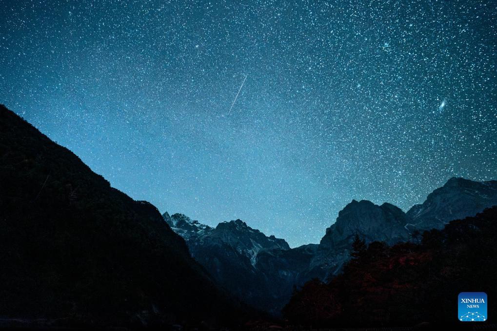 Geminid meteor shower seen across China