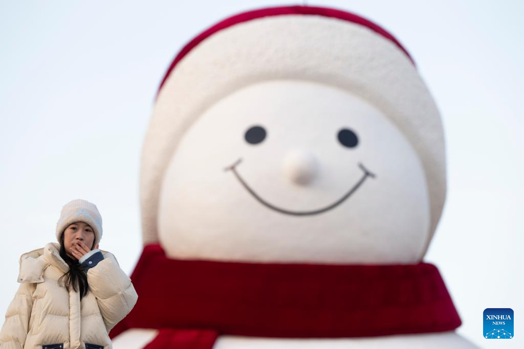 In pics: giant snowman at Qunli music park in Harbin
